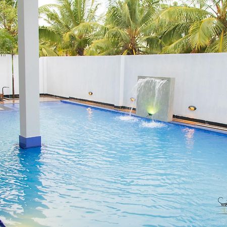 Leighton Resort Negombo Exteriör bild